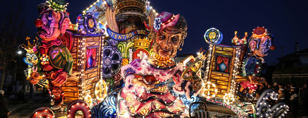 6 – Ciak Ciak parade float